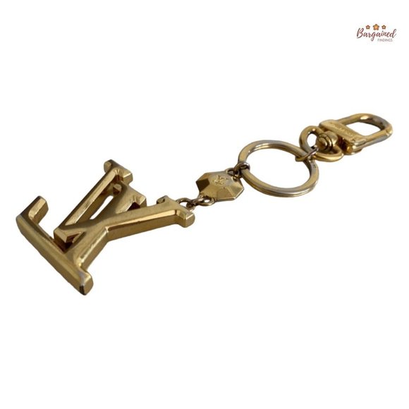 Authentic LOUIS VUITTON Gold LV Facettes Bag Charm & Key Holder - Picture 7 of 13